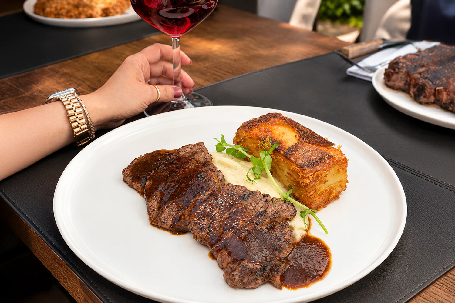 DEMİ GLACE SOSLU BONFİLE